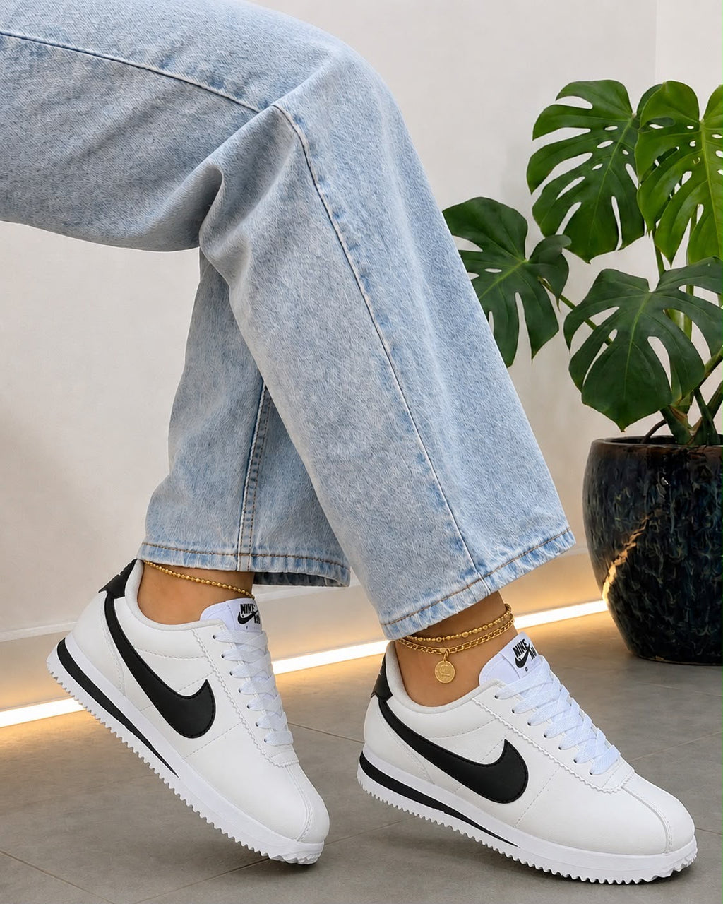 NK  CORTEZ
